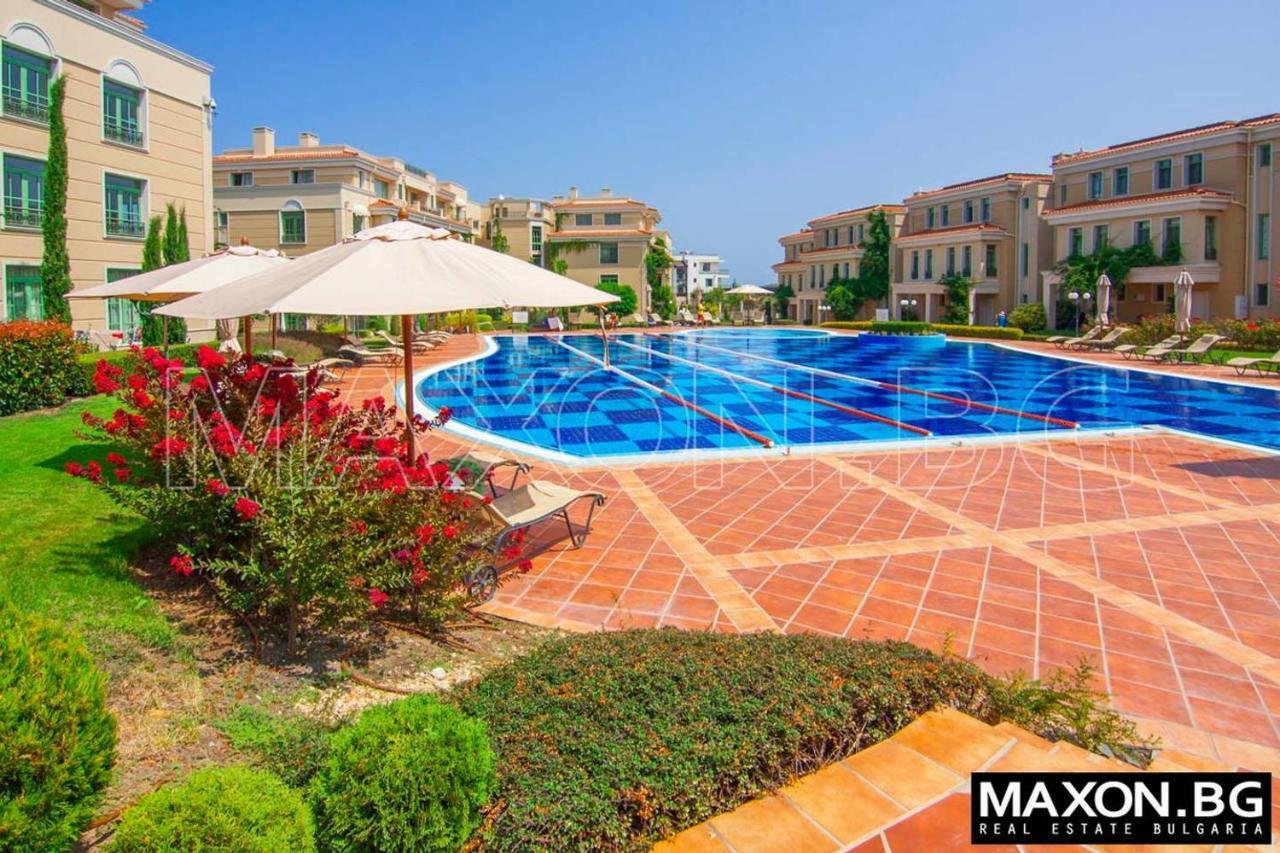Flores Garden Sea View Apartment With Balcony Chernomorets Exterior photo